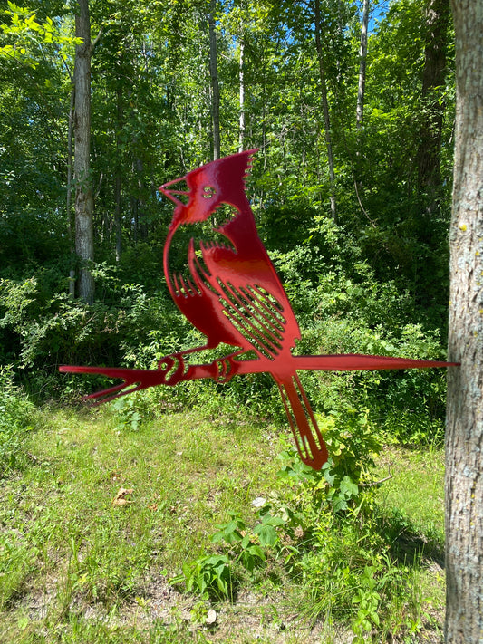 Metal Cardinal Tree Stake -Red Powder-Coated Steel Bird Decoration for Yard and Garden